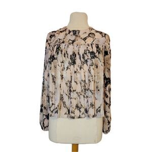 Cliche pleated blouse long Sleeve Sz Xs